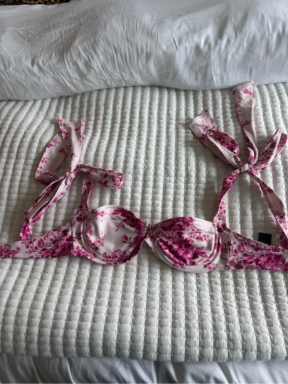Same Lady Bra Floral Tie-Shoulder Underwire Bikini Top